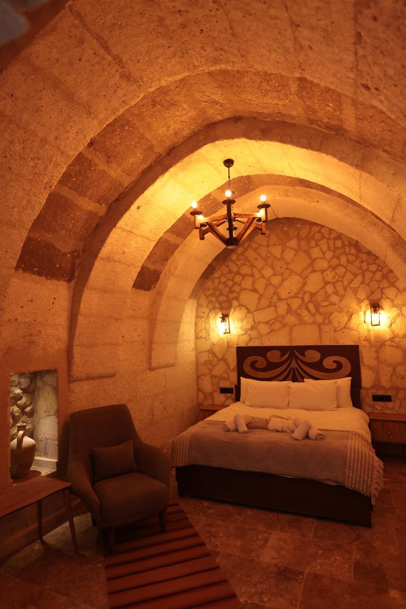 Stone Owl Otel & Restaurant Uçhisar Extérieur photo