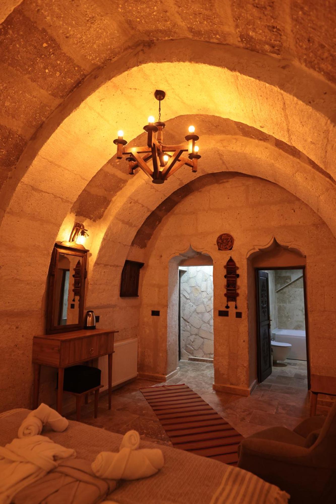 Stone Owl Otel & Restaurant Uçhisar Extérieur photo
