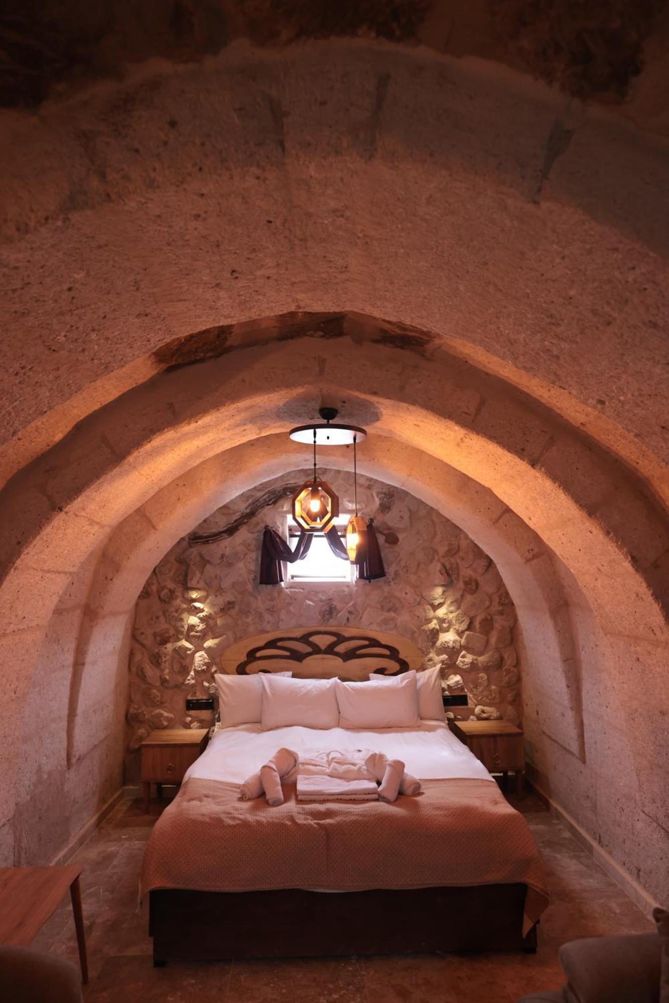 Stone Owl Otel & Restaurant Uçhisar Extérieur photo