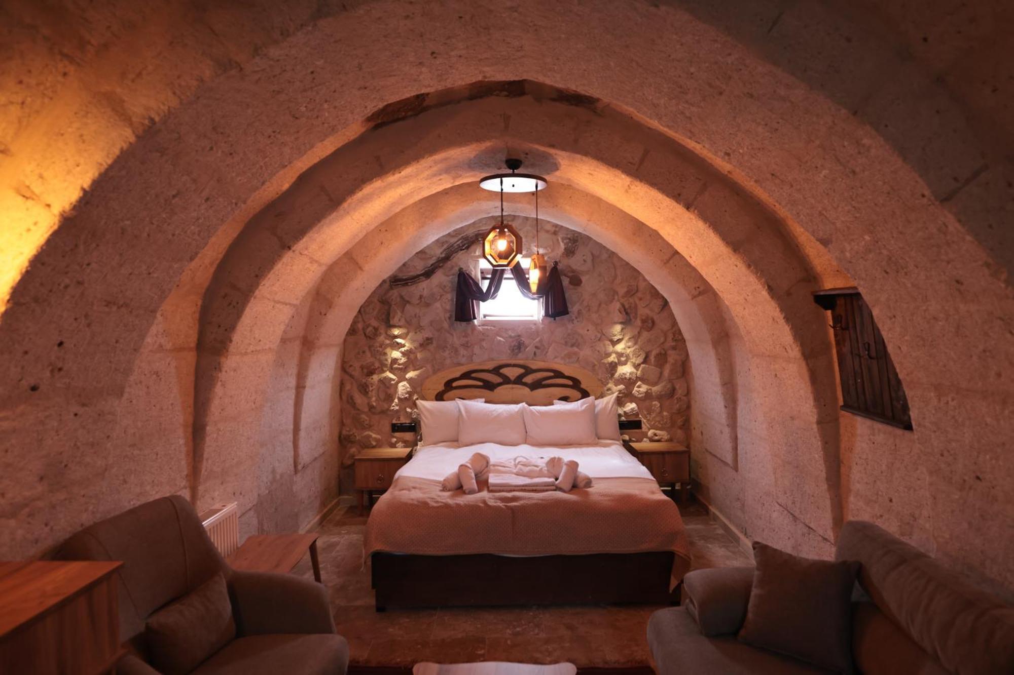 Stone Owl Otel & Restaurant Uçhisar Extérieur photo